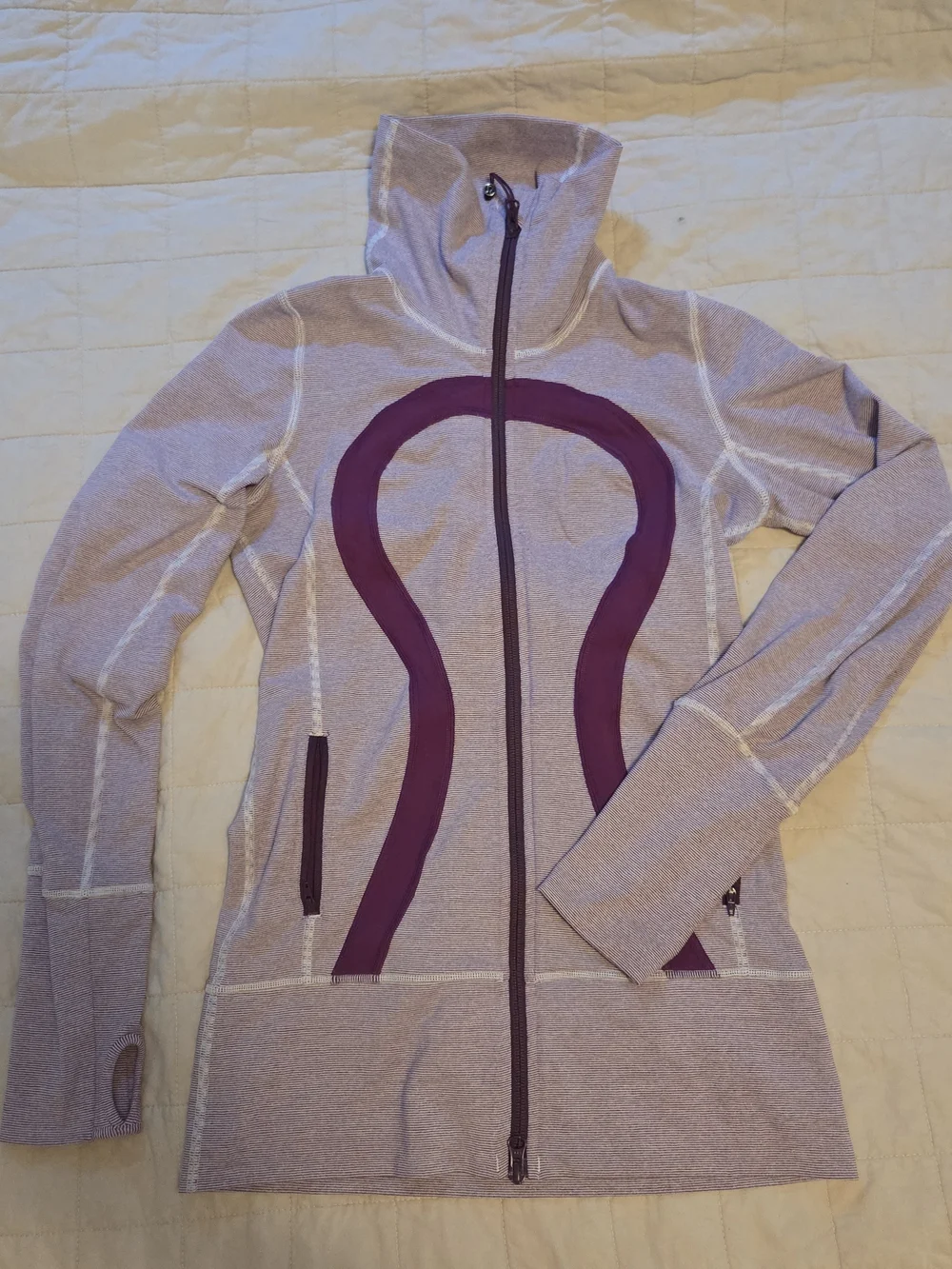 Lululemon In Stride Jacket Size 4 Purple